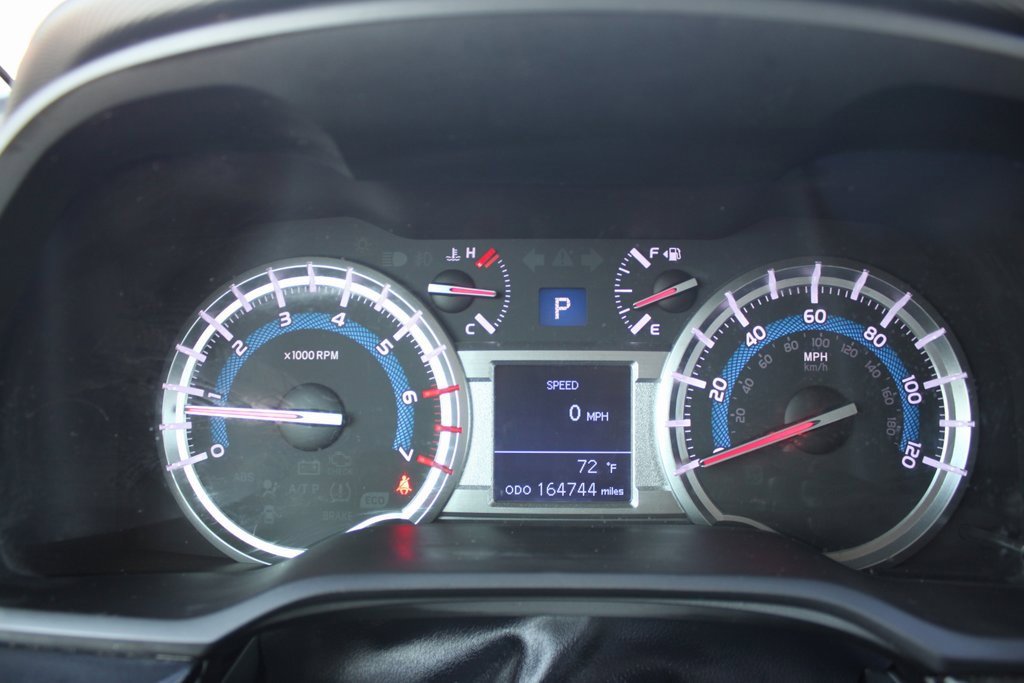 Used 2018 Toyota 4Runner SR5 image 16