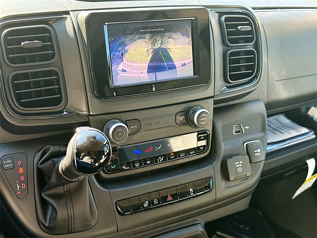 New 2024 RAM ProMaster 3500 w/ Cold Weather Group image 15