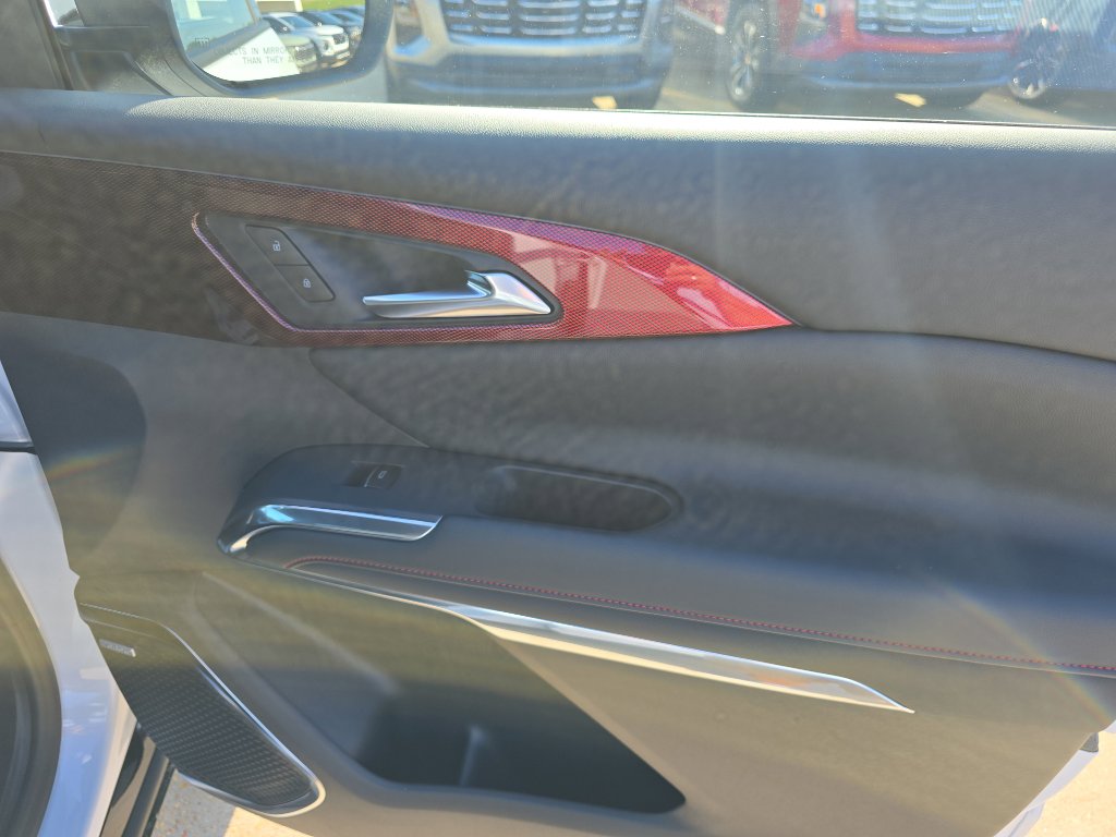 New 2026 Chevrolet Traverse RS image 15