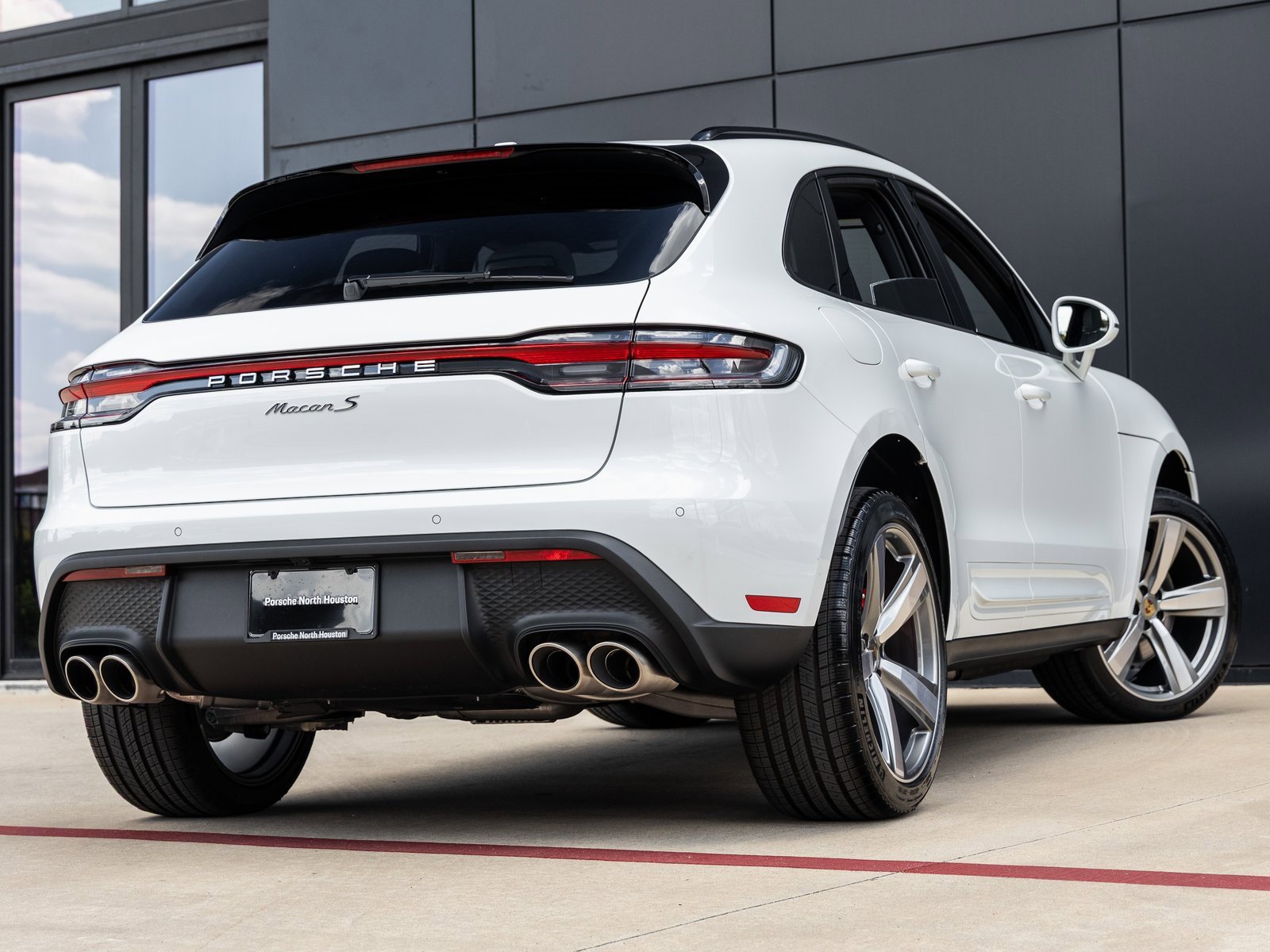 New 2026 Porsche Macan S image 11