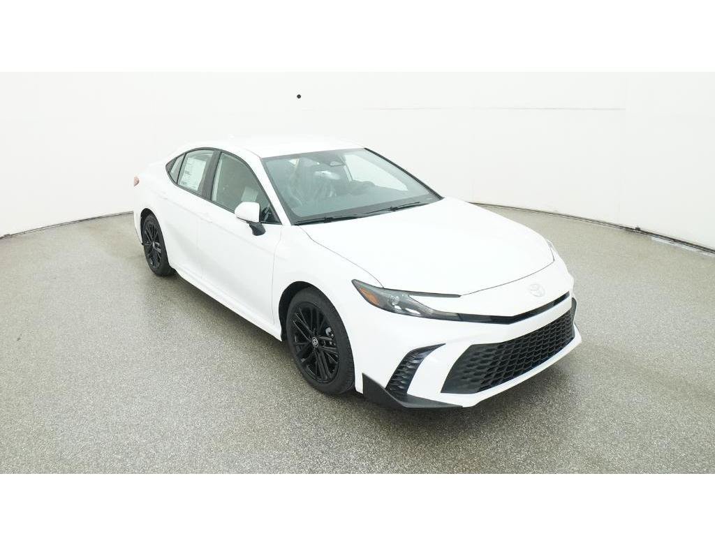 Used 2025 Toyota Camry SE FWD image 16