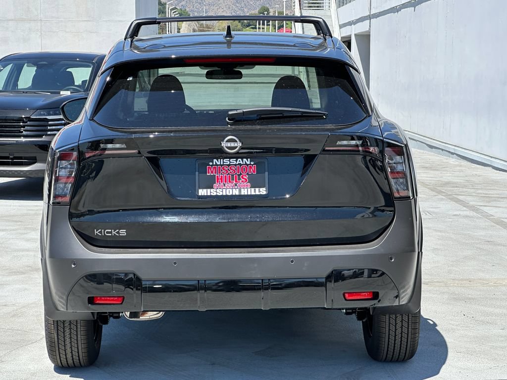 New 2026 Nissan Kicks SV w/ Charging Package FWD image 6