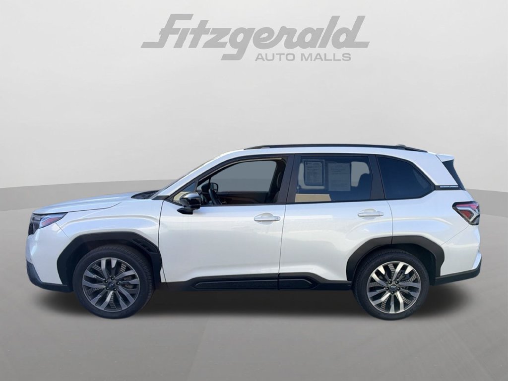 Used 2025 Subaru Forester Touring AWD/4WD image 43