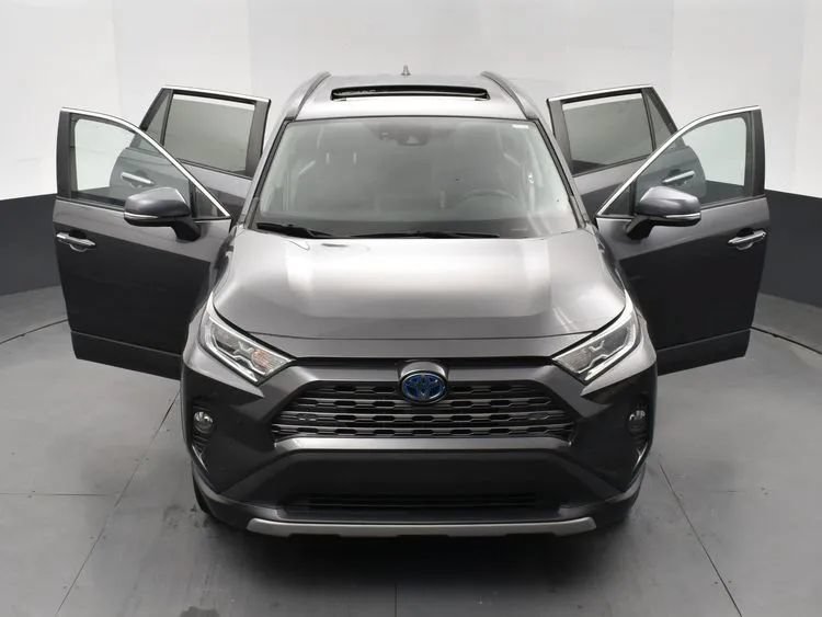 Used 2021 Toyota RAV4 Limited w/ Limited Grade Weather Package AWD/4WD image 10