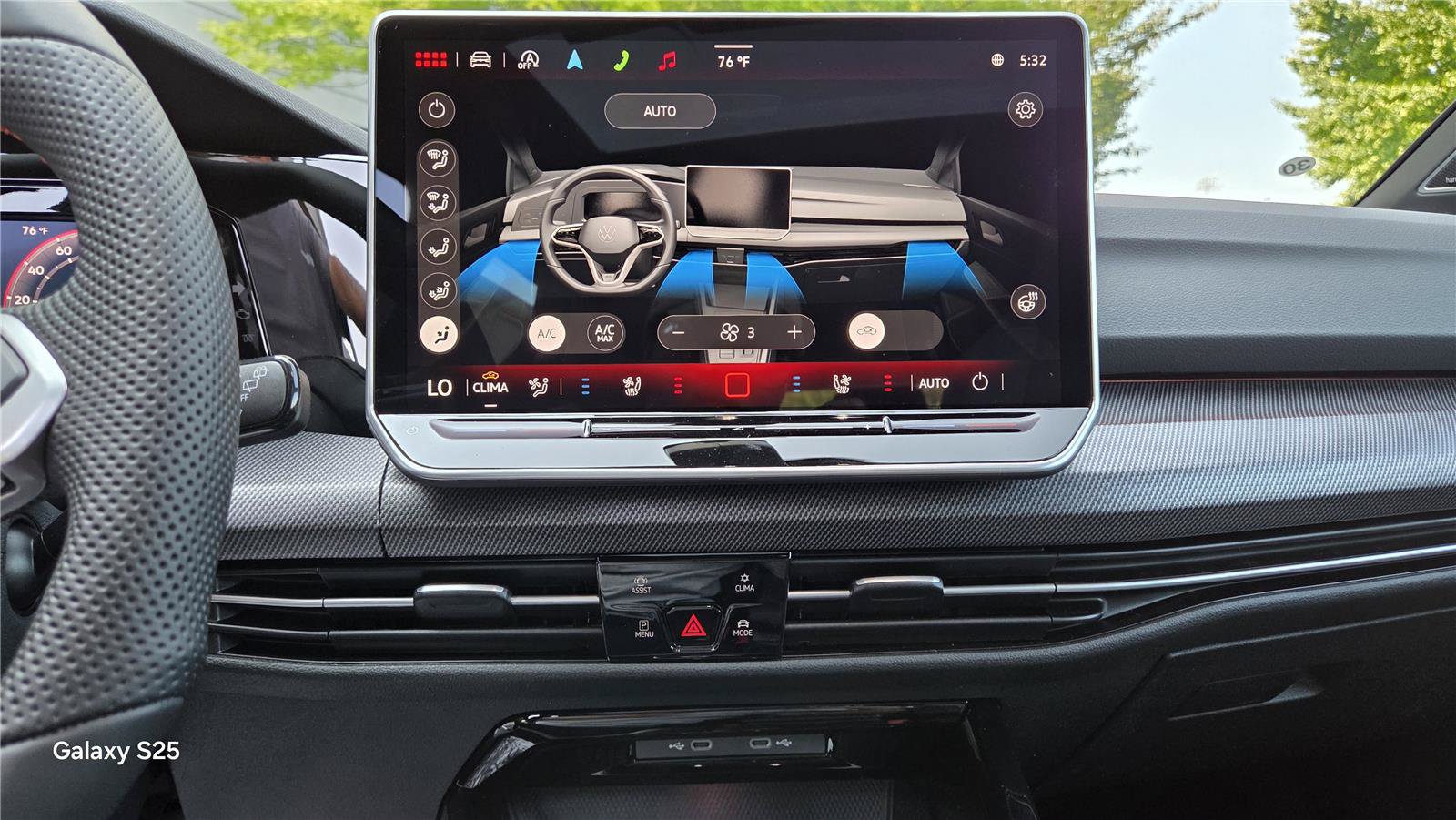 New 2026 Volkswagen GTI SE FWD image 21