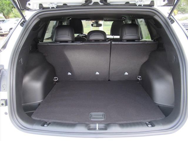 New 2026 Jeep Compass Latitude image 27