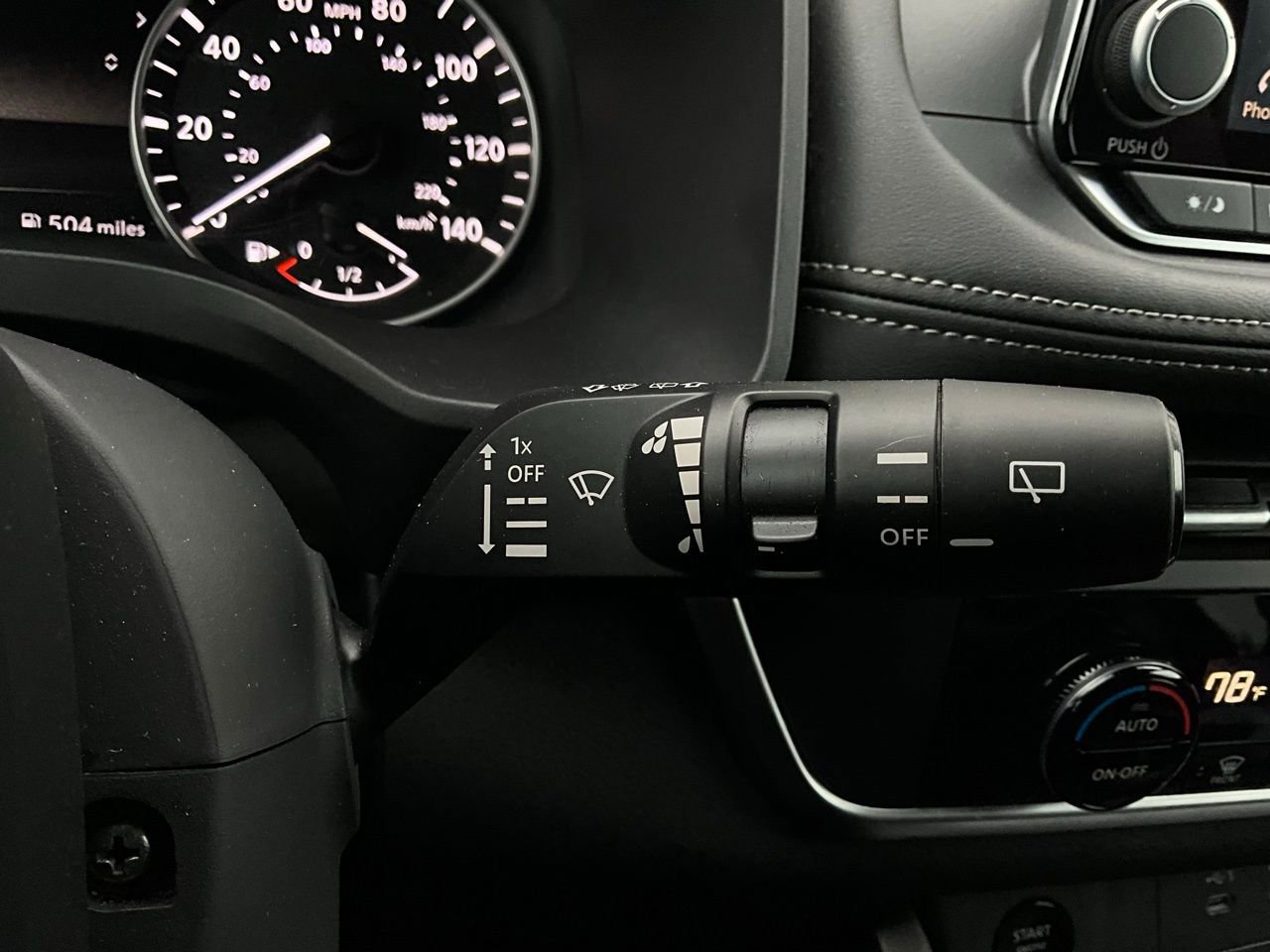Used 2025 Nissan Rogue SV image 36