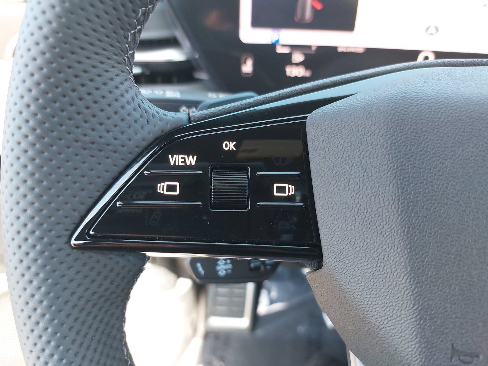 New 2026 Audi SQ5 Premium Plus AWD/4WD image 17