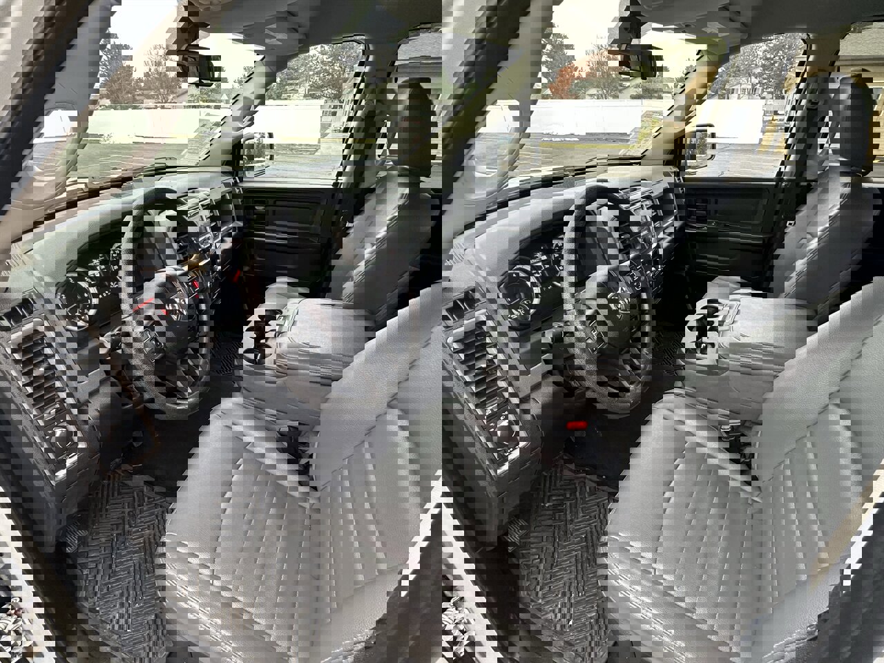 Used 2015 RAM 1500 Tradesman w/ Protection Group image 5