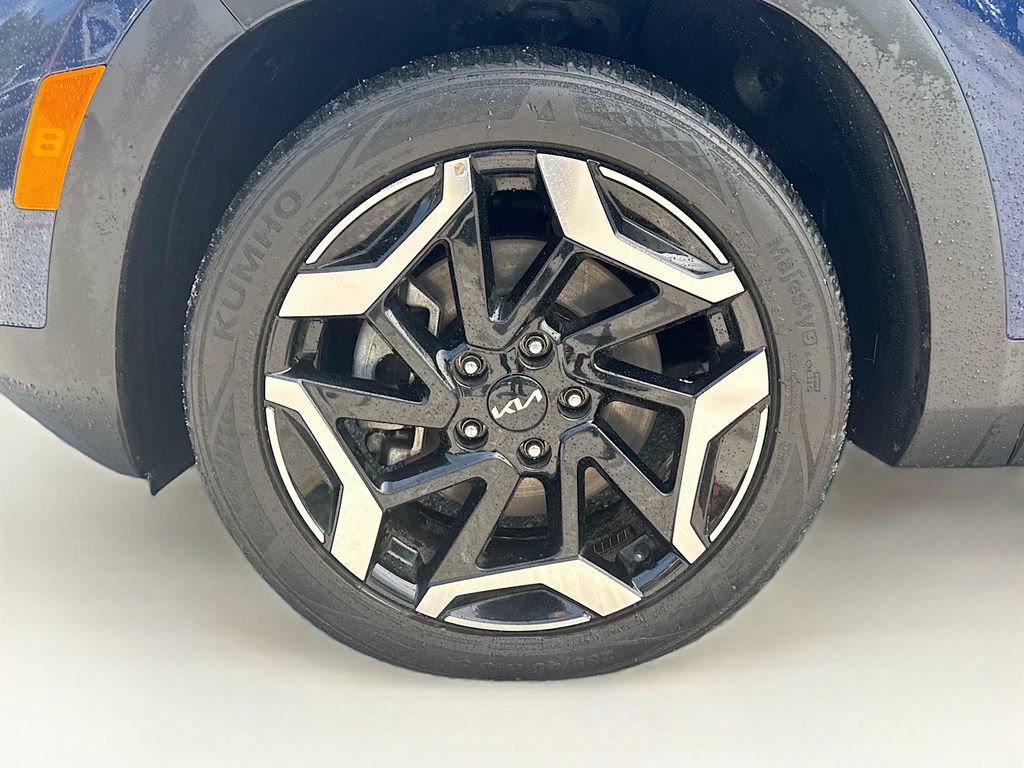 Certified 2024 Kia Seltos SX w/ SX Sunroof Package AWD/4WD image 36