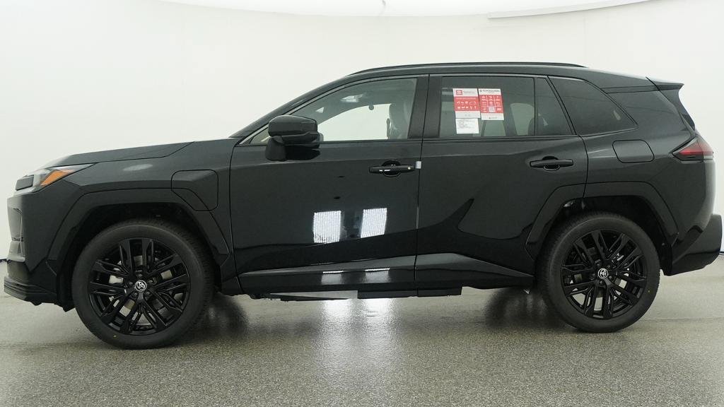 New 2026 Toyota RAV4 XSE w/ Weather Package AWD/4WD image 2