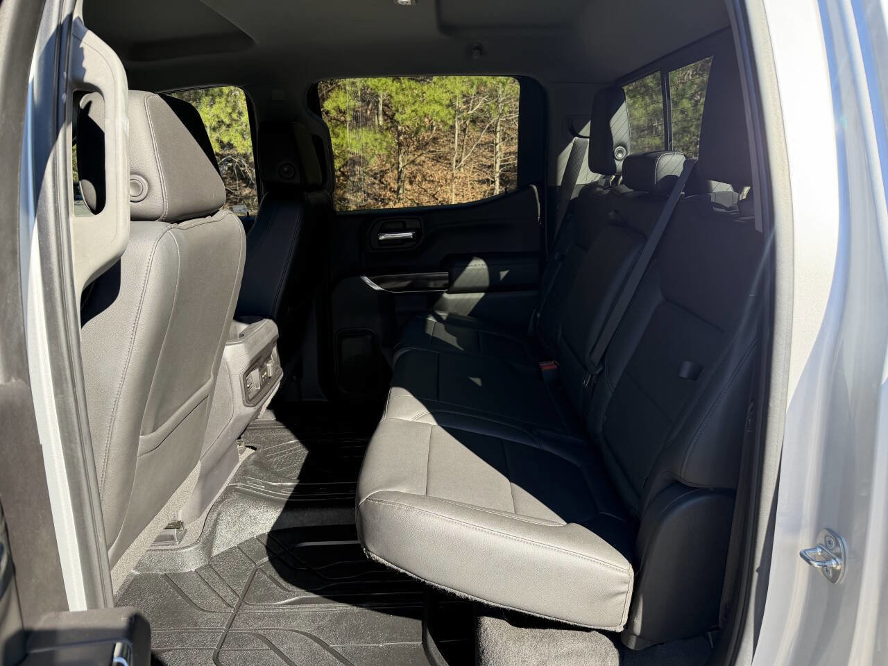 Used 2019 Chevrolet Silverado 1500 RST image 12