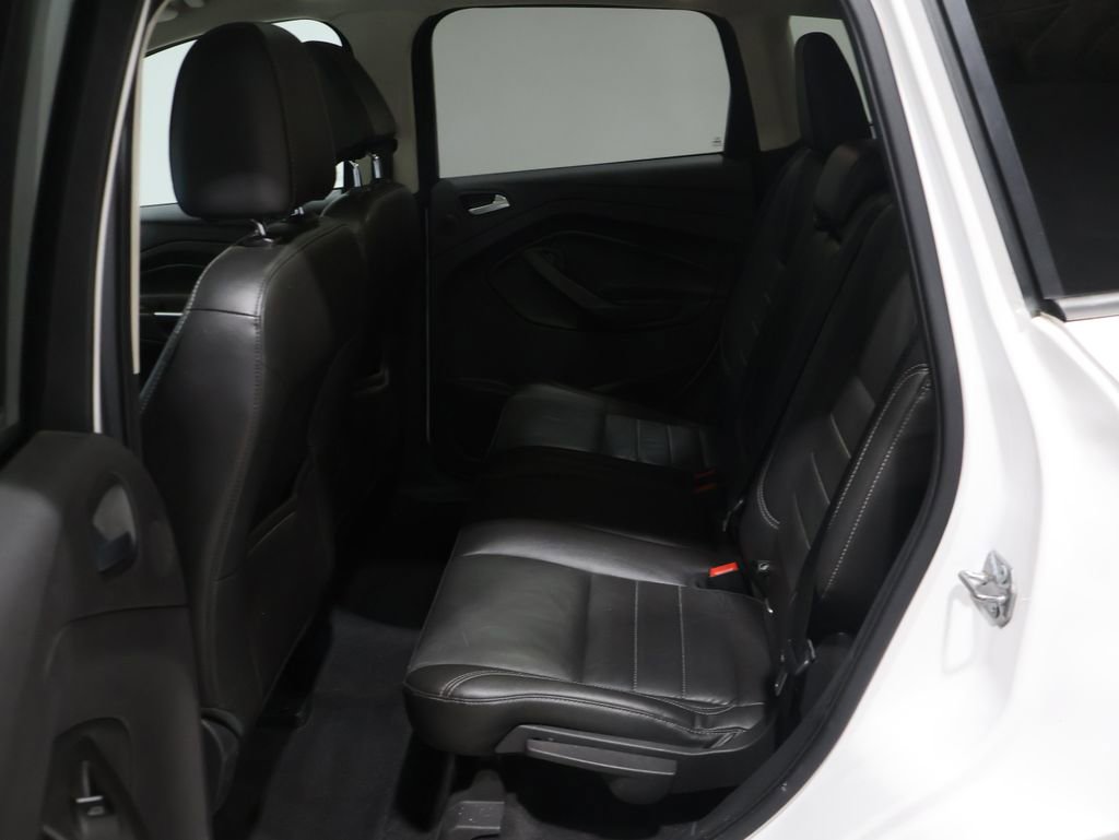 Used 2015 Ford Escape Titanium w/ Canadian Touring Package image 19