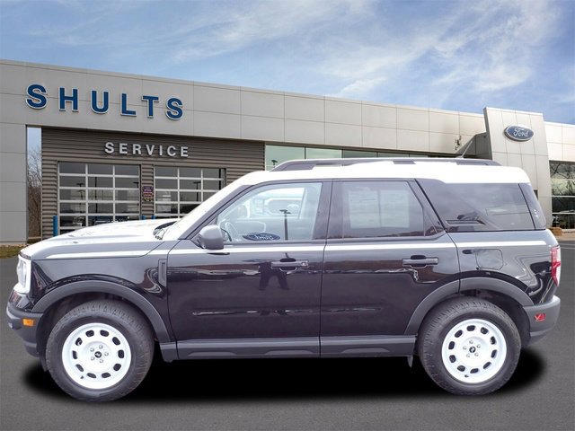 Used 2024 Ford Bronco Sport Heritage w/ Heritage Convenience Package image 2