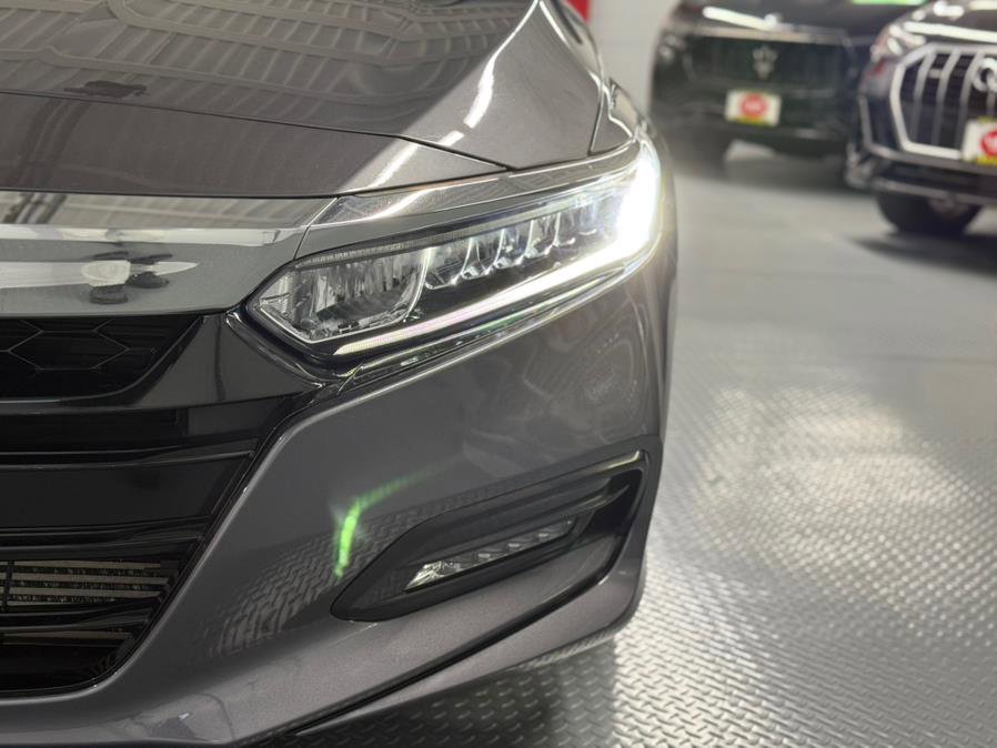 Used 2020 Honda Accord EX image 4
