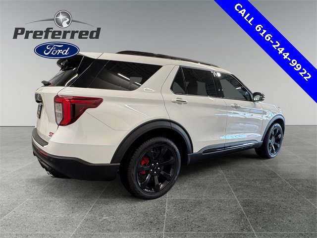 Used 2024 Ford Explorer ST w/ Equipment Group 401A image 17