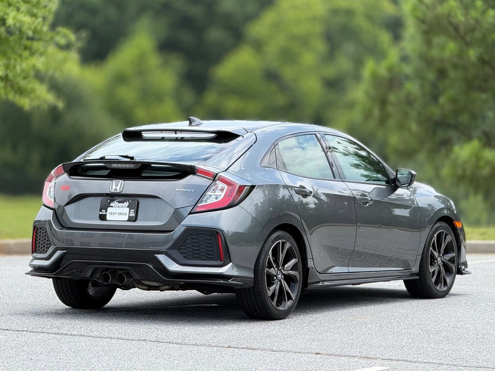 Used 2018 Honda Civic Sport image 11