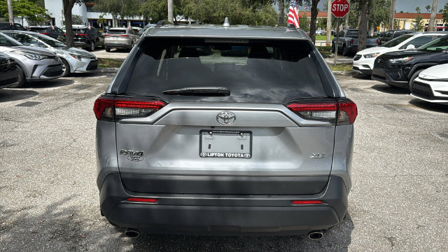 Used 2025 Toyota RAV4 XLE w/ Convenience Package FWD image 6