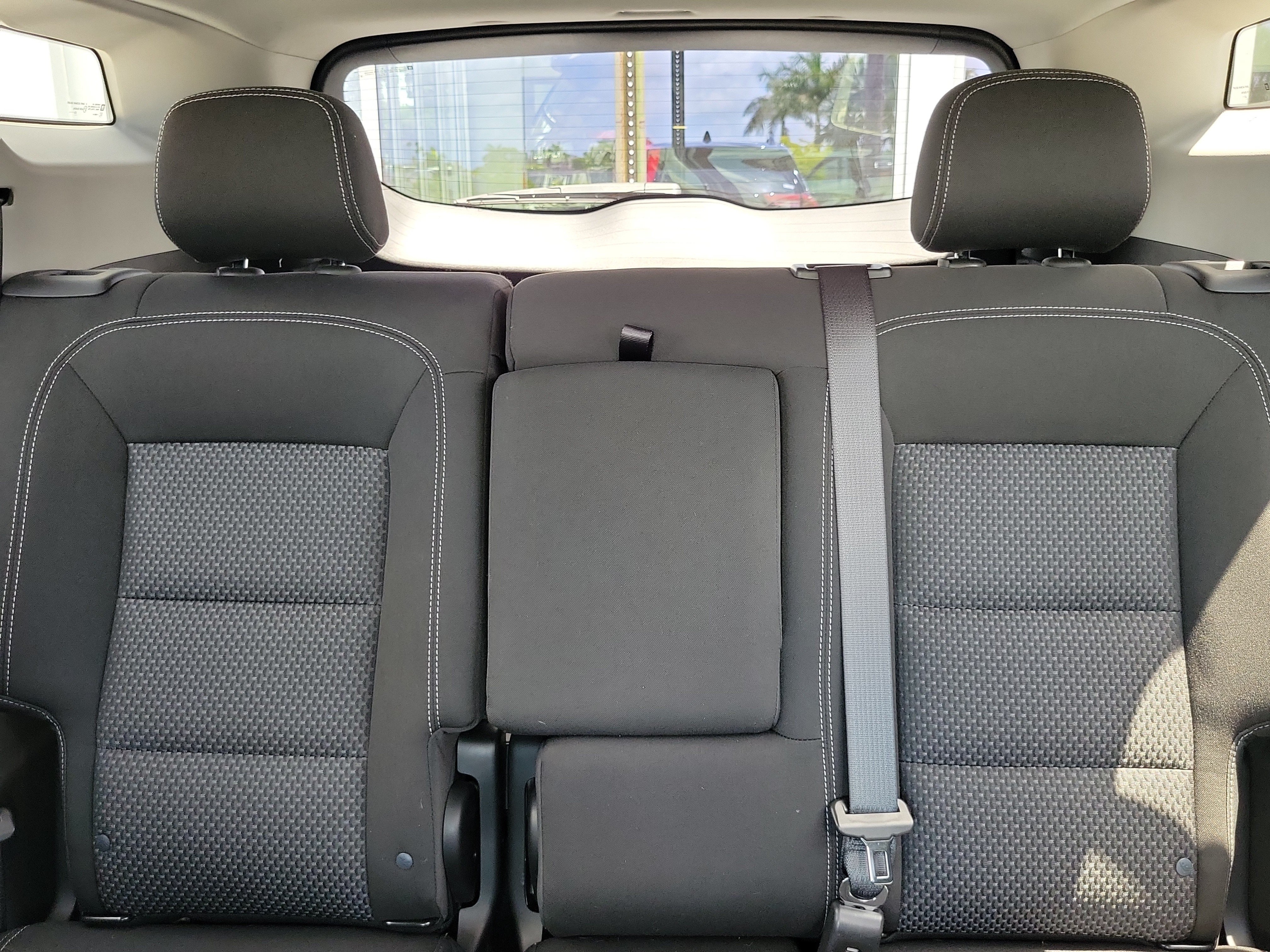 Used 2023 GMC Terrain SLE w/ Driver Convenience Package FWD image 16