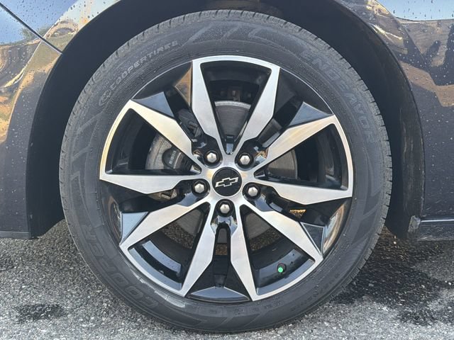 Used 2023 Chevrolet Malibu RS FWD image 10