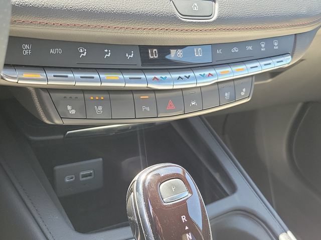 Certified 2023 Cadillac XT4 Sport FWD image 29
