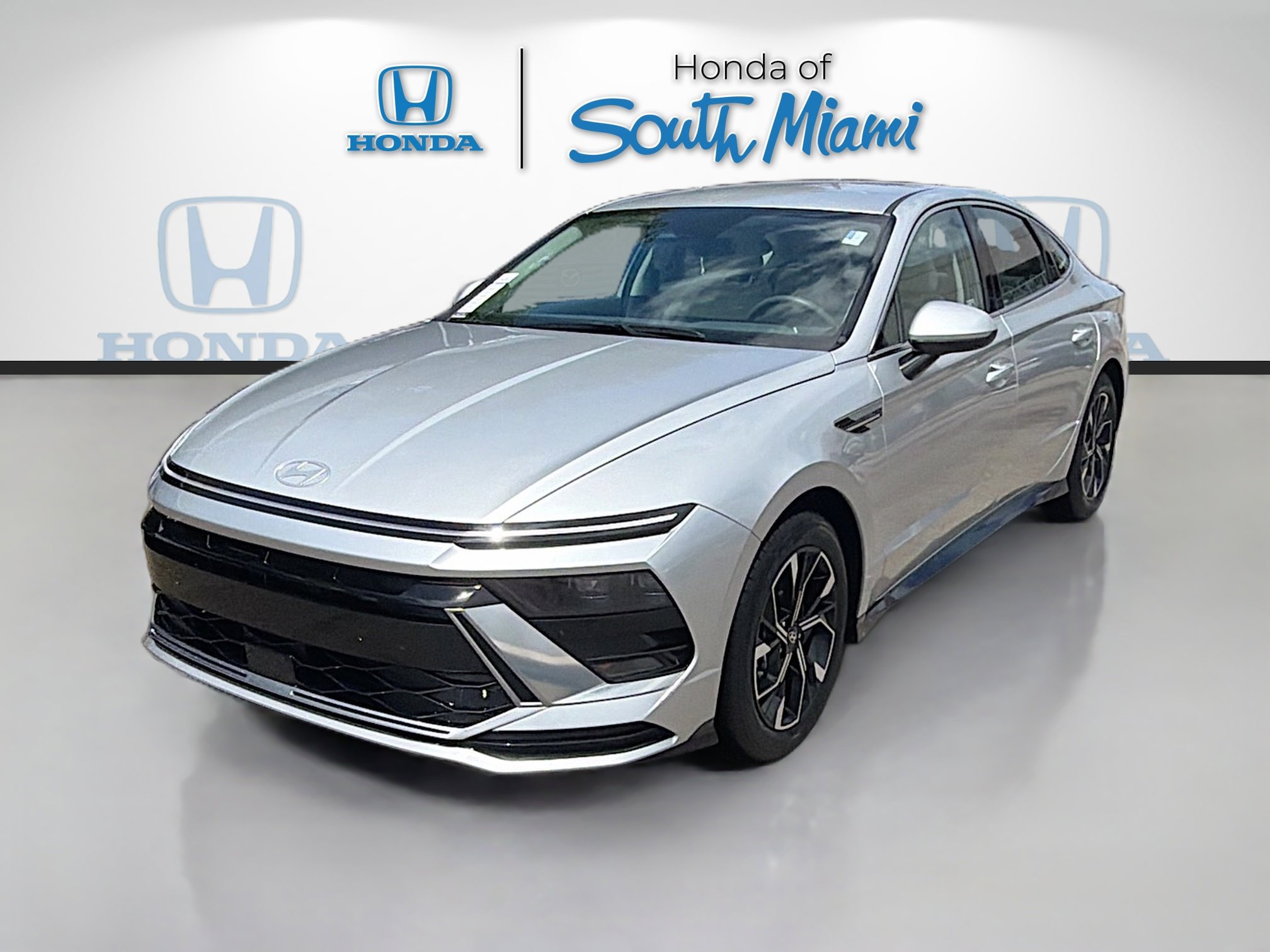 Used 2025 Hyundai Sonata SEL image 3