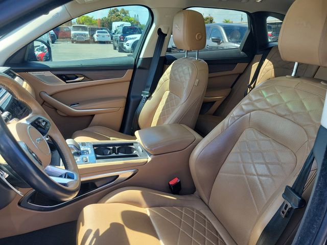 Used 2023 Jaguar F-PACE S image 19