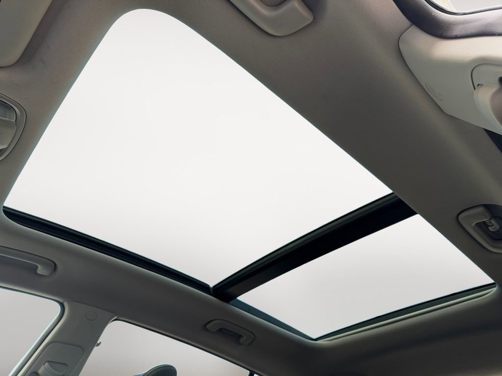 Used 2022 Kia Sportage EX image 32