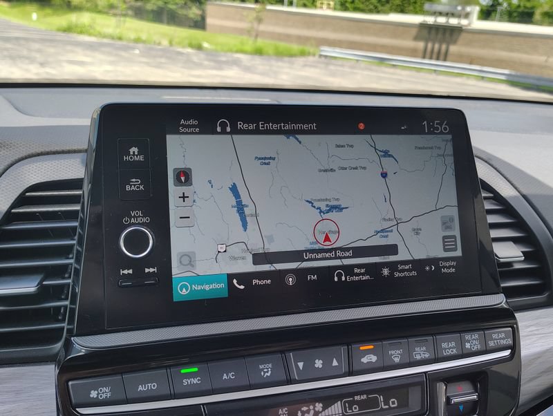 Used 2025 Honda Odyssey Elite image 37