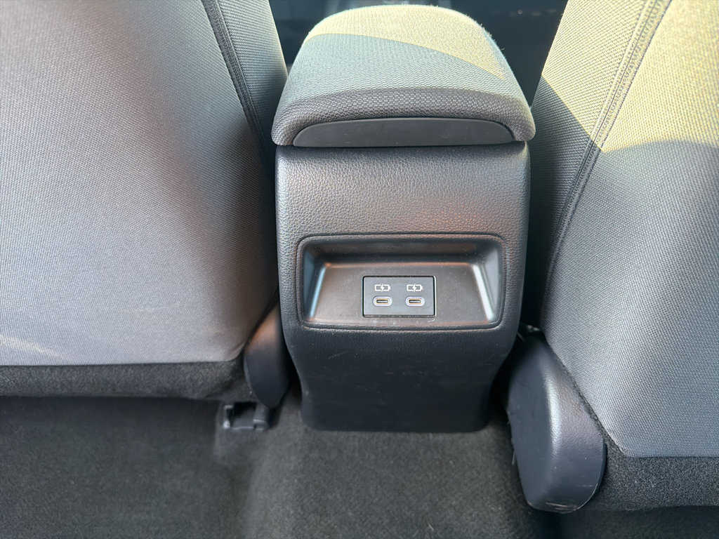 Used 2024 Toyota Corolla LE FWD image 17