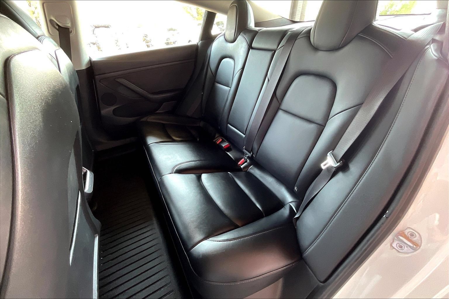 Used 2021 Tesla Model 3 Standard Range Plus RWD image 20
