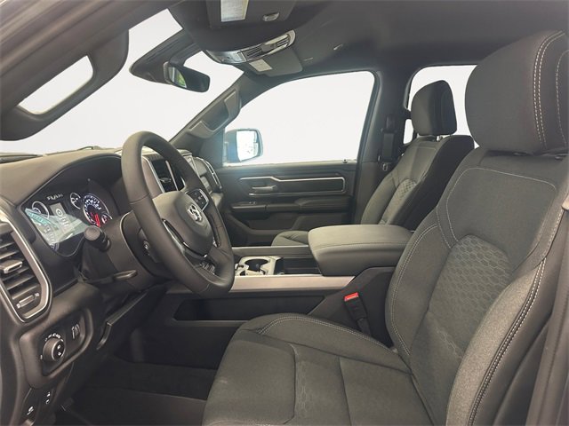 New 2026 RAM 1500 4x4 Crew Cab image 9