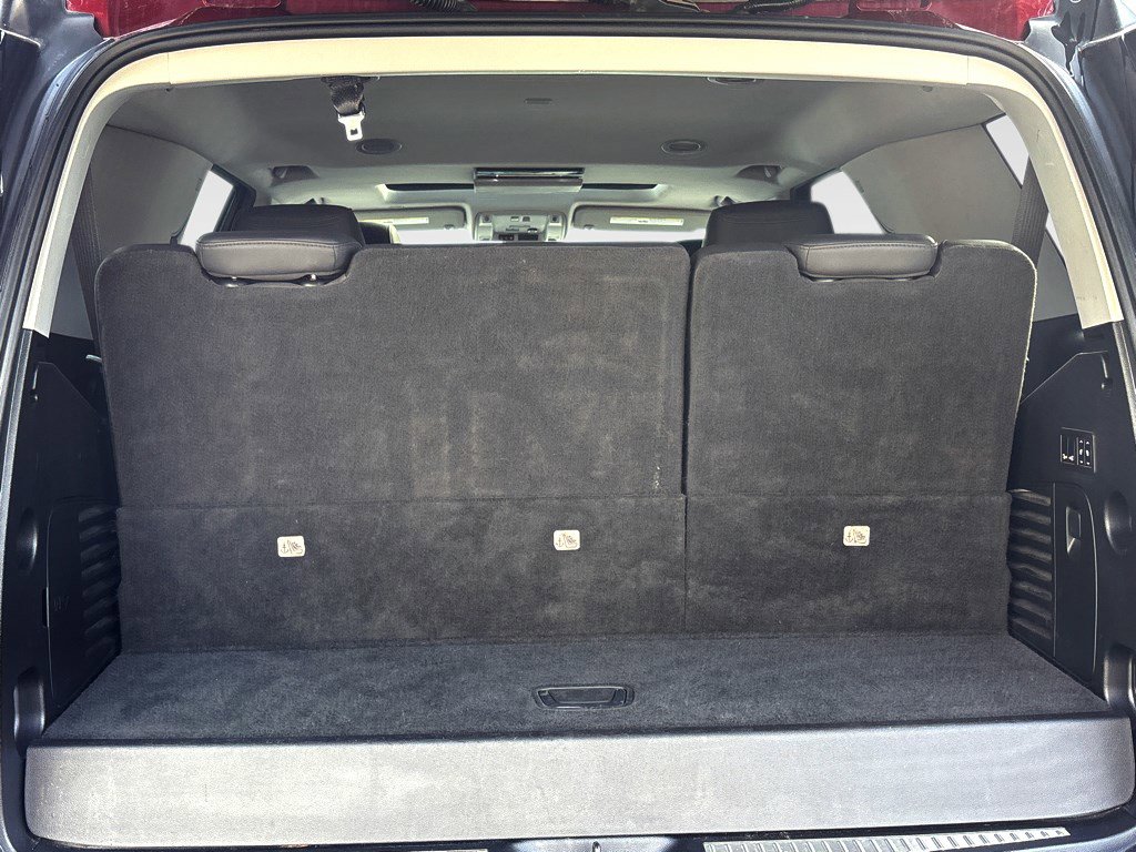 Used 2020 Cadillac Escalade Luxury image 30