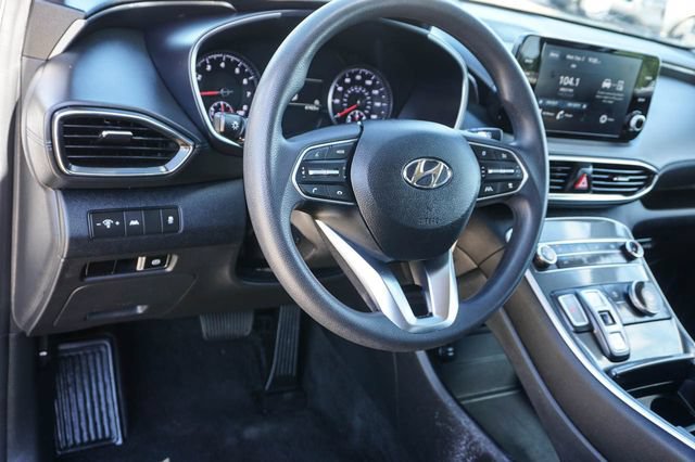 Used 2023 Hyundai Santa Fe SE w/ Winter Weather Package FWD image 10