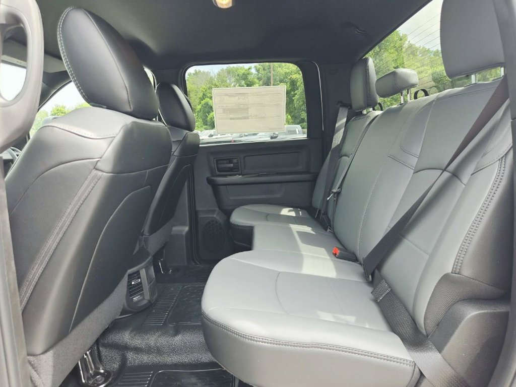 New 2026 RAM 4500 Tradesman w/ Chrome Appearance Group AWD/4WD image 17
