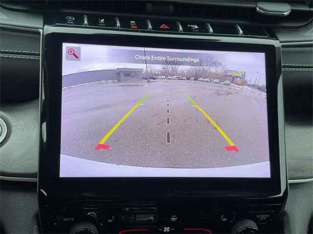 Used 2023 Jeep Grand Cherokee L Limited image 26