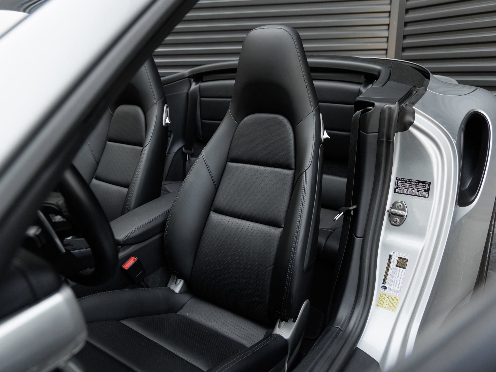 Certified 2017 Porsche 911 Turbo AWD/4WD image 5