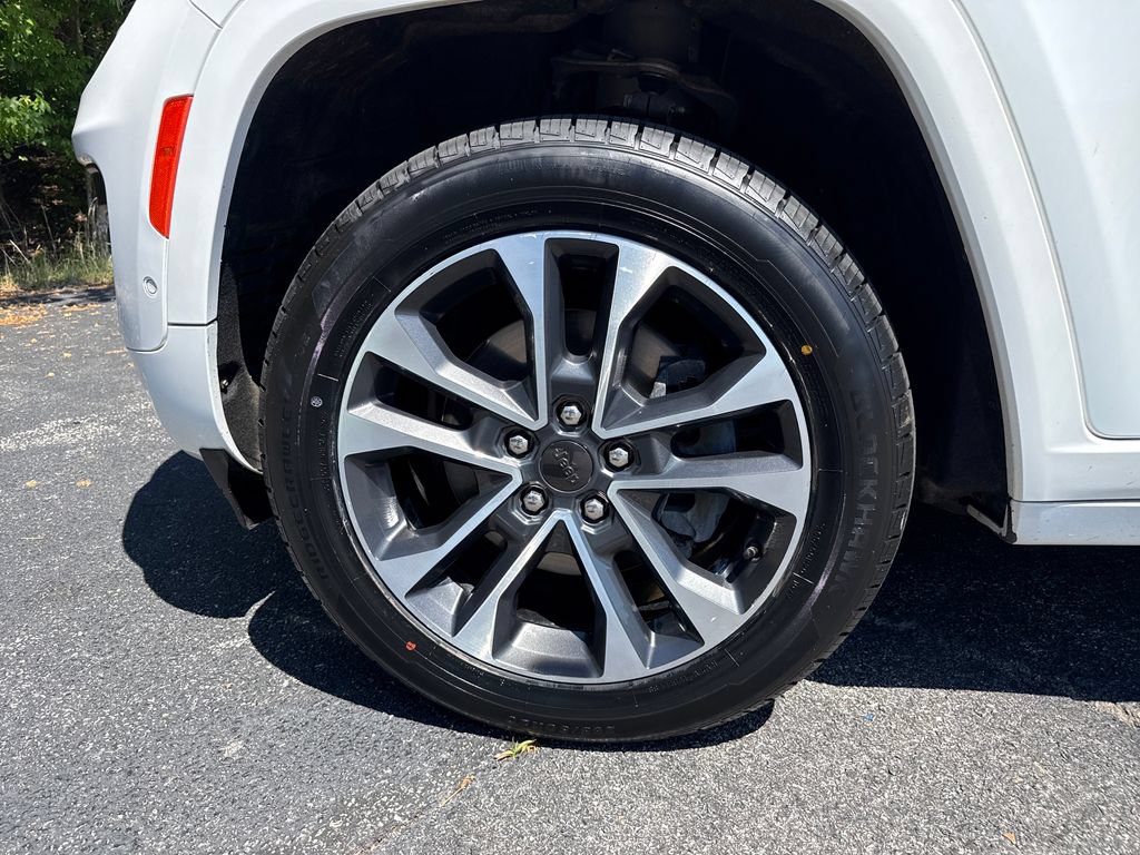 Used 2021 Jeep Grand Cherokee L Overland AWD/4WD image 31