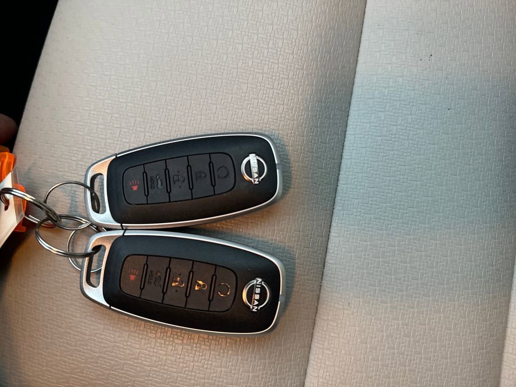 Certified 2023 Nissan Rogue SV w/ SV Premium B Package image 30