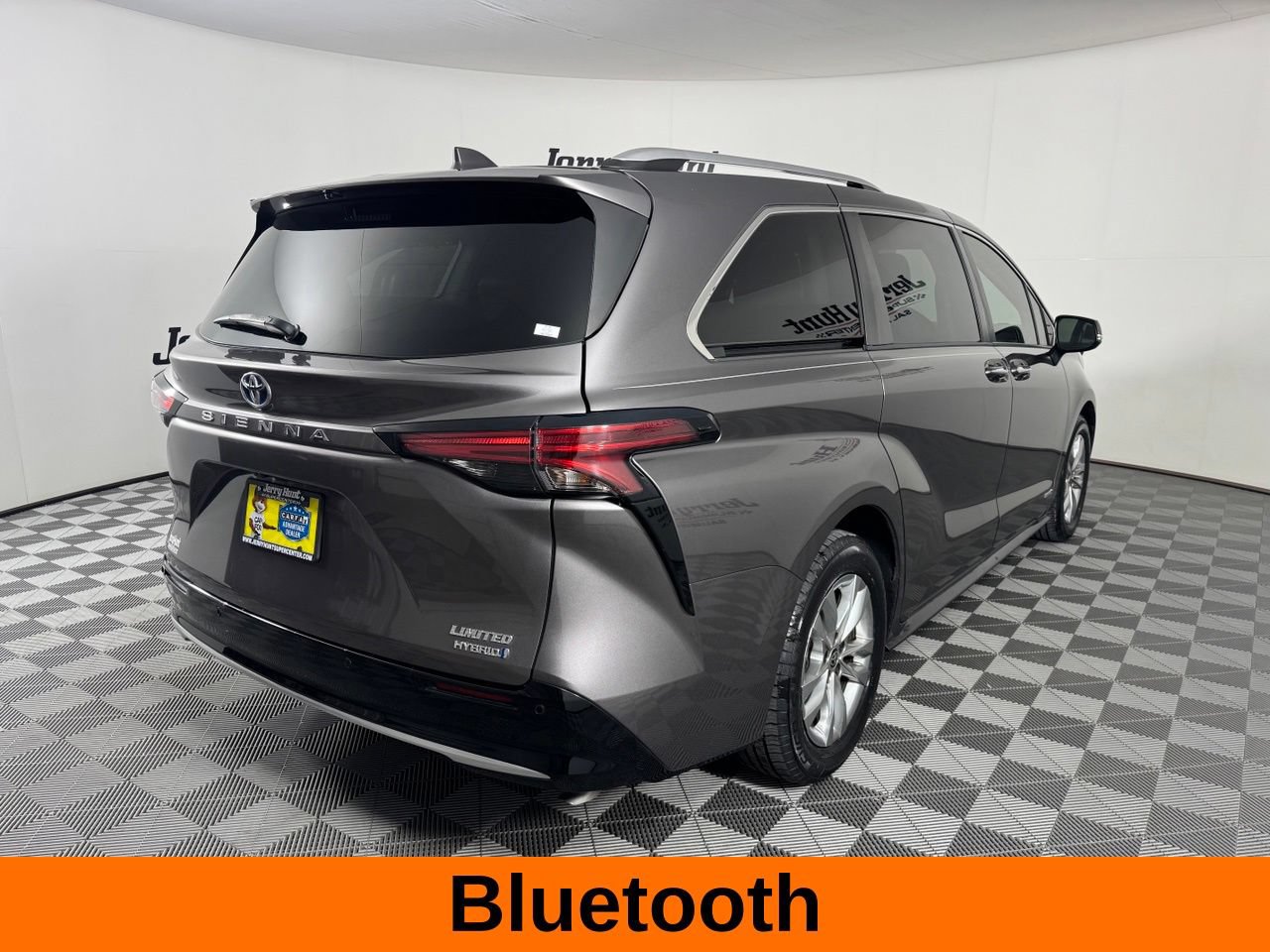 Used 2021 Toyota Sienna Limited FWD image 8