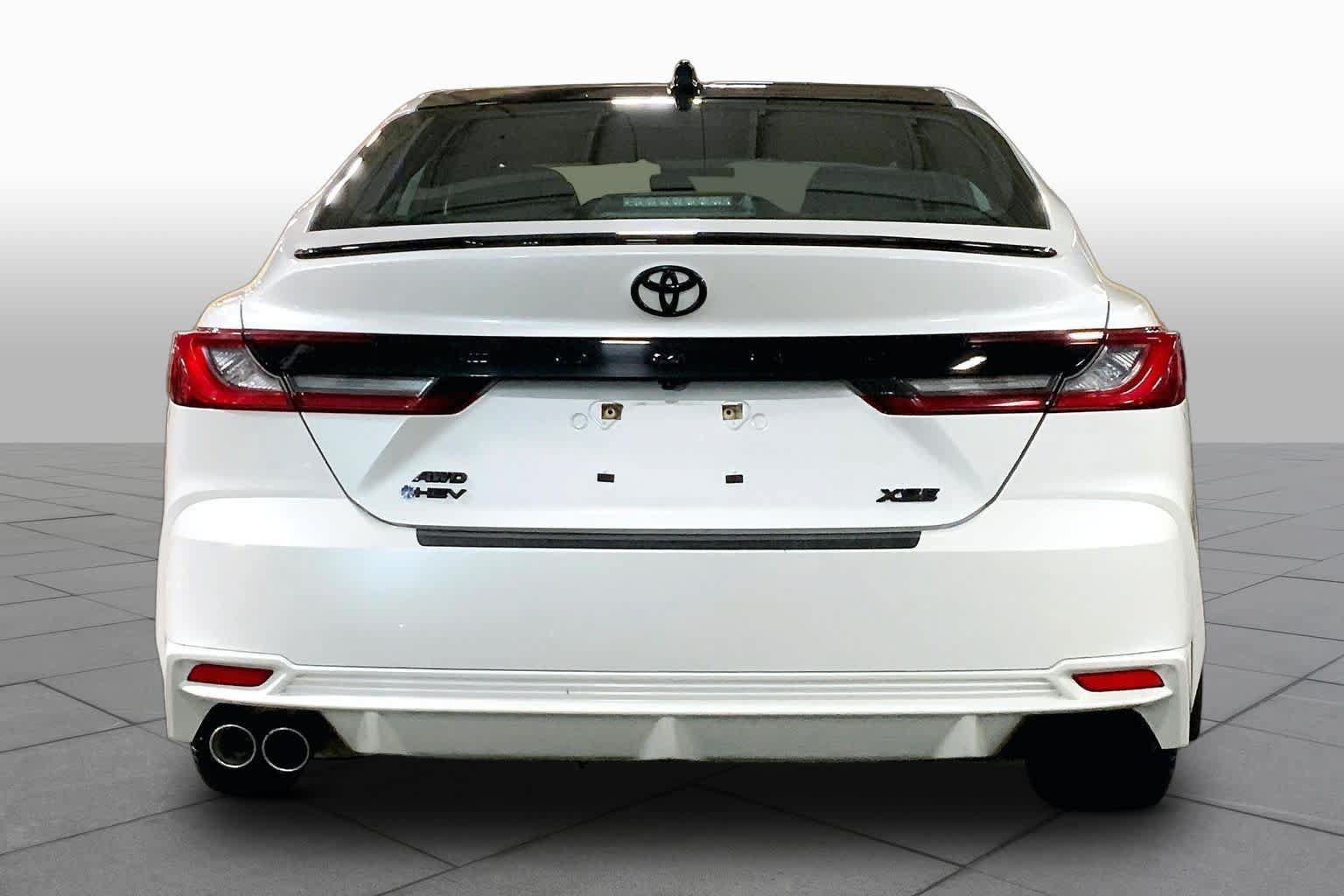 Used 2025 Toyota Camry XSE AWD/4WD image 5