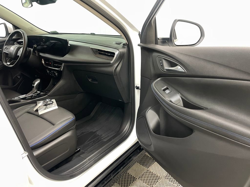 Certified 2026 Buick Encore GX Sport Touring w/ Advanced Technology Package FWD image 35