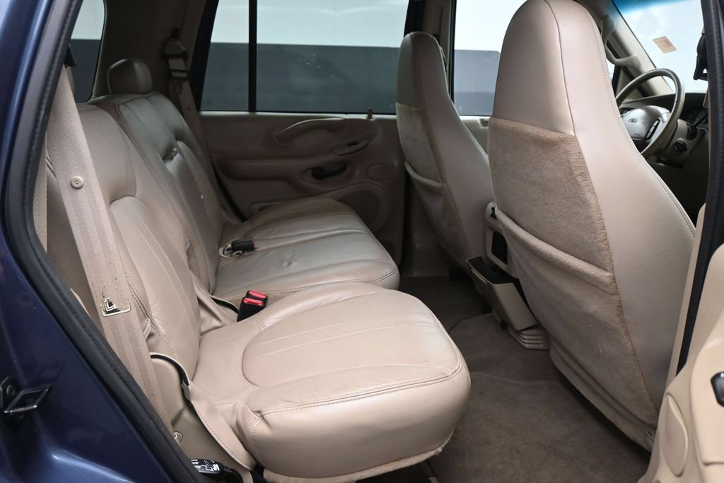 Used 2000 Ford Expedition Eddie Bauer RWD image 11