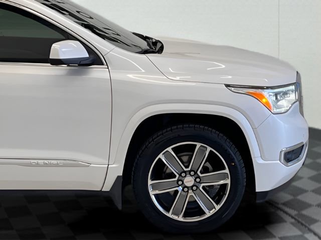 Used 2017 GMC Acadia Denali w/ Technology Package image 7
