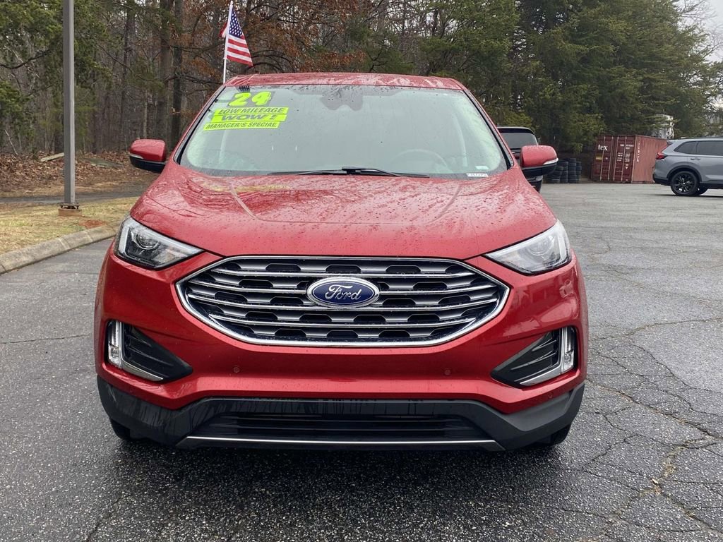 Used 2024 Ford Edge Titanium AWD/4WD image 7