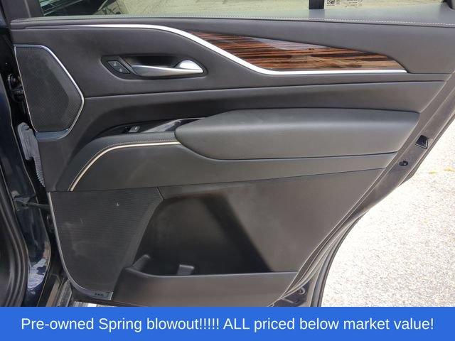 Used 2023 Cadillac Escalade Premium Luxury w/ Performance Package AWD/4WD image 45
