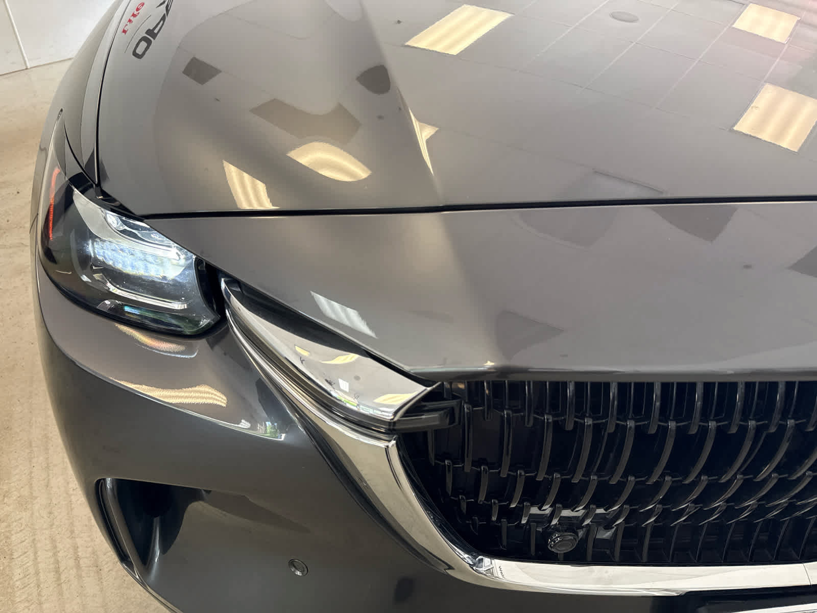 Certified 2026 MAZDA CX-90 Plug-In Hybrid w/ Preferred AWD/4WD image 9