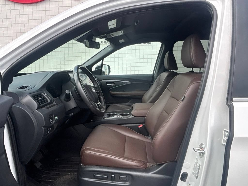 Used 2025 Honda Ridgeline RTL image 4