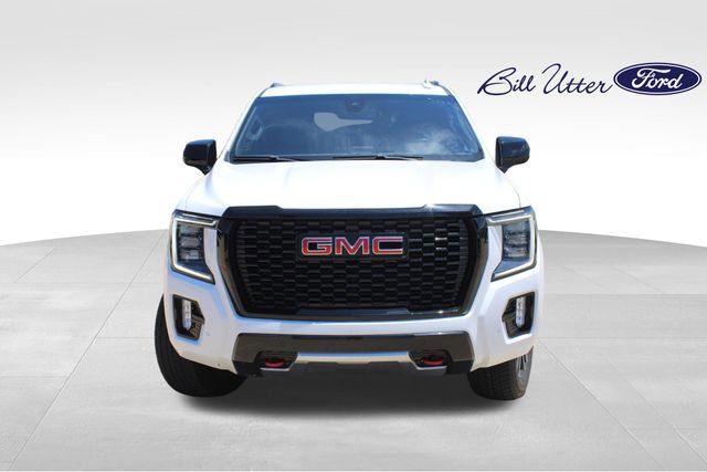Used 2022 GMC Yukon AT4 AWD/4WD image 2