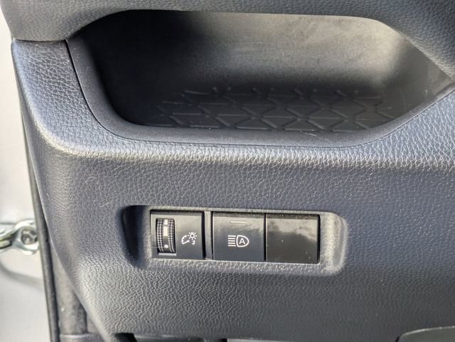 Used 2024 Toyota RAV4 XLE image 23